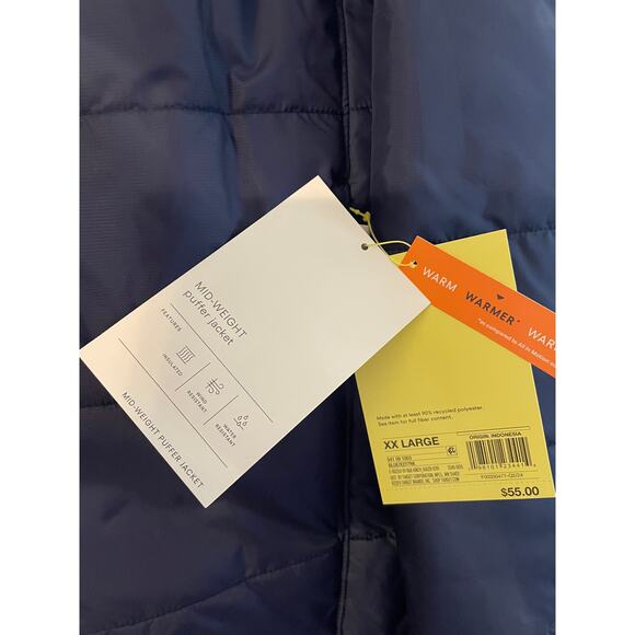 All in Motion Mid Weight Puffer Jacket Size 2XL PTP 28” Length 29” - Picture 4 of 5